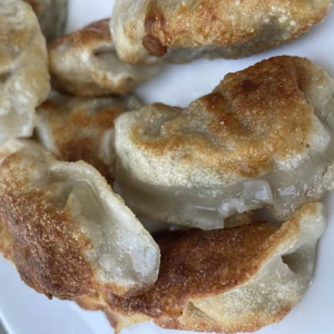 D4. Chicken and Corn Pot Stickers (12 pcs)