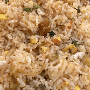 F6. Kimchi Fried Rice with Chicken