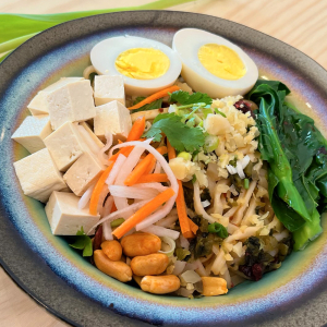 14. Vegetarian Noodles in Signature Sauce