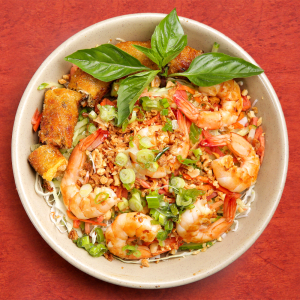 71. Grilled Prawns & Spring Roll with Vermicelli / B&uacute;n T&ocirc;m Nướng, Chả Gi&ograve;