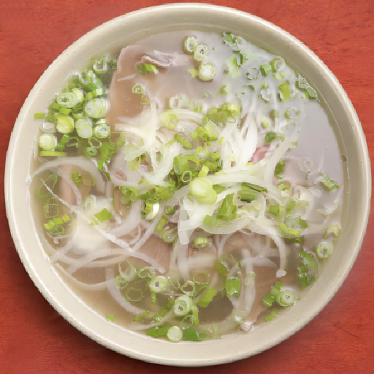 7. Rare Beef, Beef Ball Rice Noodle in Soup / Phở T&aacute;i, B&ograve; Vi&ecirc;n