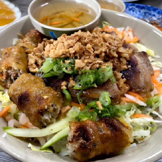 63. Grilled Lemongrass Chicken & Spring Roll with Vermicelli / B&uacute;n G&agrave; Nướng, Chả Gi&ograve;