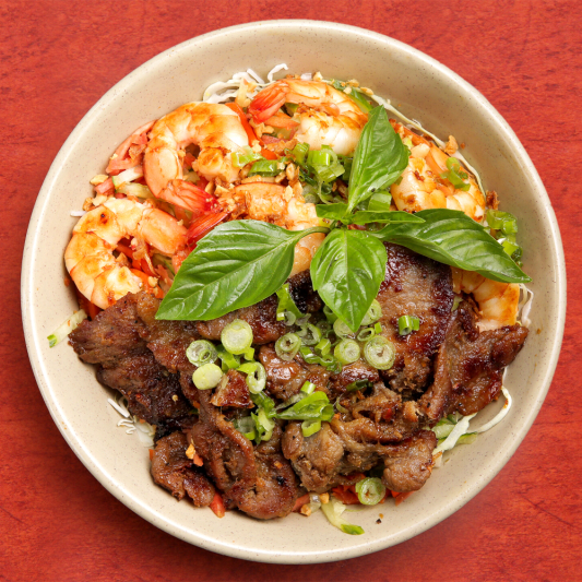 73. Grilled Prawns & Minced Pork Patty with Vermicelli / B&uacute;n T&ocirc;m Nướng, Nem Nướng