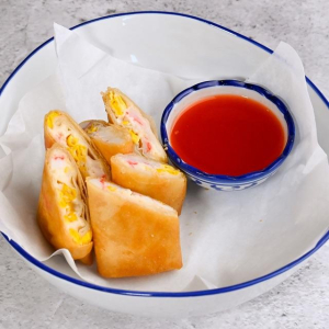 Seafood Egg Roll