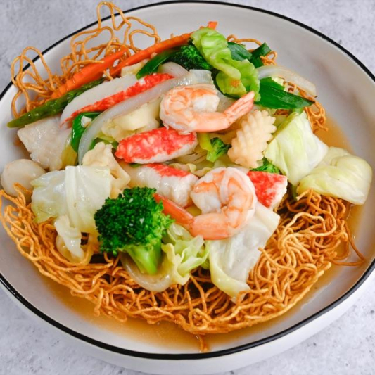 Crispy Noodle Seafood