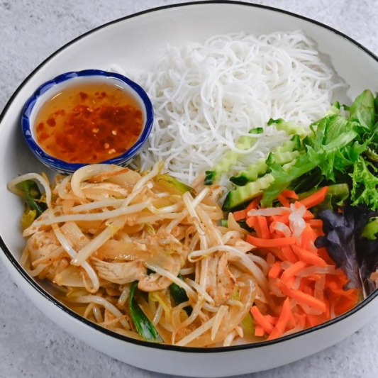 Chili Lemongrass Chicken Vermicelli