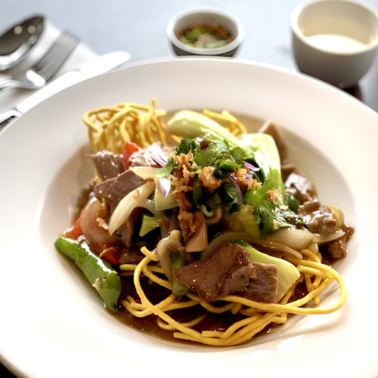  Lard Nar with Crispy Noodle