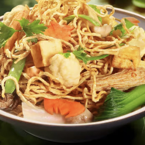 Bird Nest Noodles - M&igrave; X&agrave;o Gi&ograve;n
