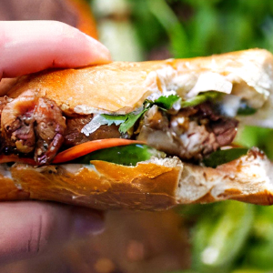 Banh Mi Ga Nuong