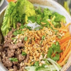 Stir-Fry Lemongrass with Beef Noodles - B&uacute;n B&ograve; X&agrave;o Nam Bộ 