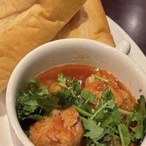 Vietnamese Meatballs in Tomato Sauce - B&aacute;nh M&igrave; X&iacute;u Mại