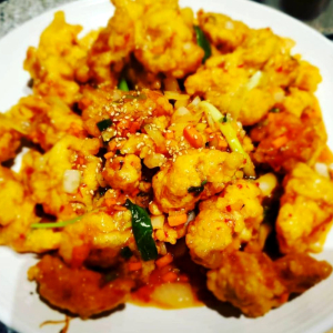 Sweet and Chili Deep-Fried Chicken