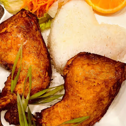 77b. Steamed Rice with Rotisserie Chicken (2 pcs)