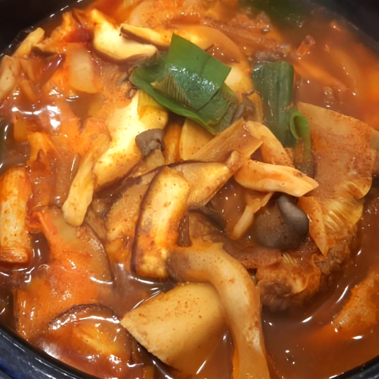 Yukgaejang (Spicy Beef Soup)