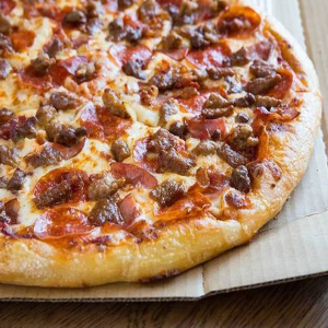 Meat Me? Pizza
