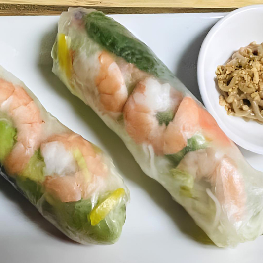 01. Avocado Shrimp Summer Roll / 01. Rouleau d'&eacute;t&eacute; &agrave; l'avocat et aux crevettes