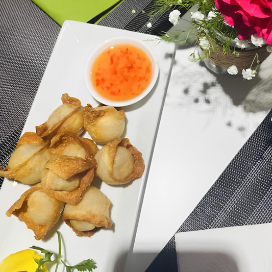 07. Crispy Fried Shrimp Pork Wontons / 07. Wontons croustillants frits aux crevettes et au porc