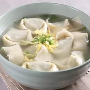 Shanghai Style Shepherd's Purse Wonton (10 pcs) 上海荠菜肉大馄饨 (Box) (10个)