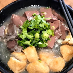 Duck Blood Vermicelli Soup 鸭血粉丝汤