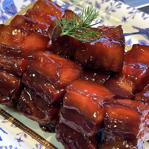 Secret Recipe Shanghai-Style Braised Pork Rice 秘制本帮红烧肉盖饭