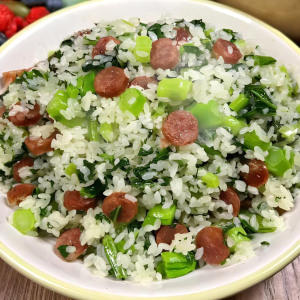 Shanghai Style Steamed Rice with Vegetables and BBQ Pork 上海菜饭