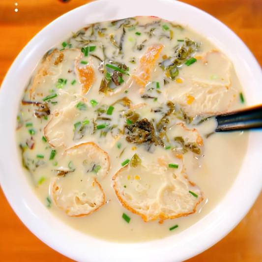 Deep-Fried Dough Sticks with Soybean Milk 油条加咸豆浆