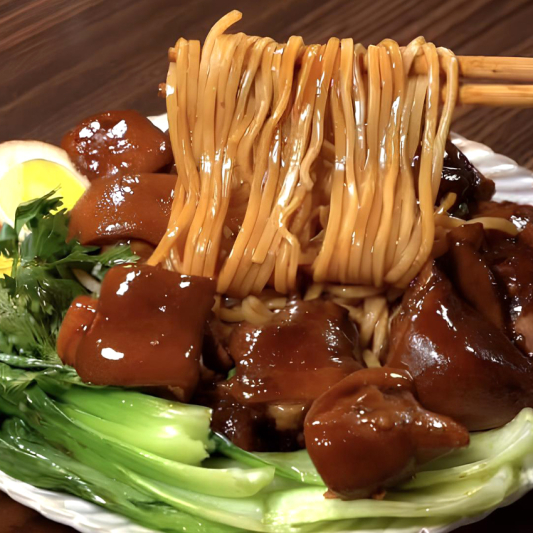 Grandma's House Pork Knuckle Noodles 外婆家猪脚面