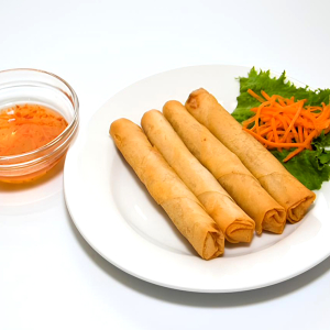 2. Vegetarian Spring Rolls (4 pcs)