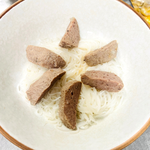 KM8. Beef Ball Noodle Soup