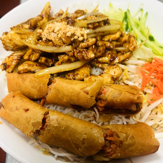 21. Stir-Fried Chicken Lemongrass & Spring Rolls on Rice Vermicelli