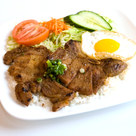 51. Grilled Pork Chop (2 pcs) & Fried Egg on Steamed Rice