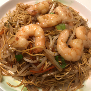 Shrimp Fried Noodles (Lo Mein)