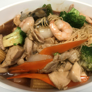 Cantonese Chow Mein (Soft Noodles)