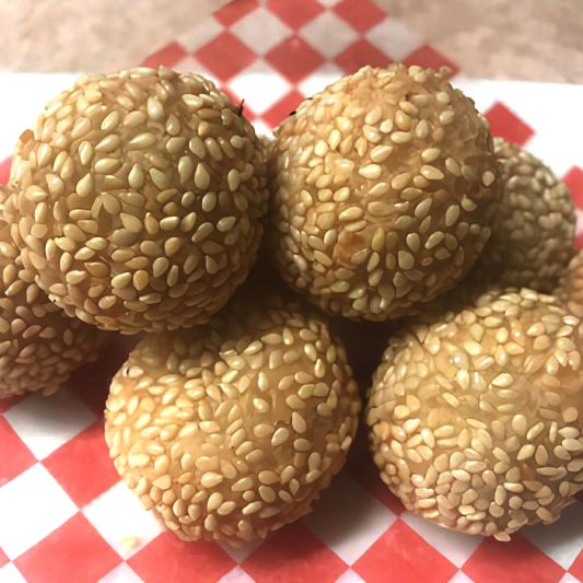 Sesame Balls (8 pcs)