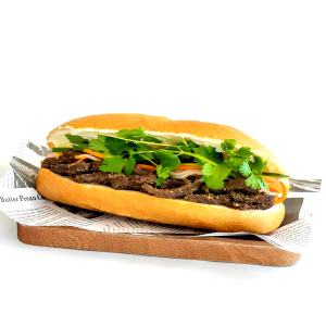 Street Style Beef B&aacute;nh M&igrave; (B&ograve; Xả)