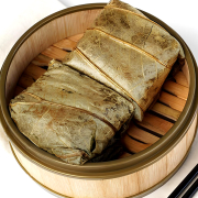D22. Sticky Rice Wrapped in Lotus Leaf (2 pcs) 珍珠糯米雞
