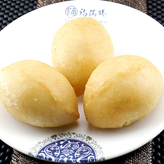 M37. Chinese Perogies (3 pcs) 千珠咸水角