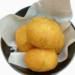 Cheese Ball (4 pcs) (치즈볼)