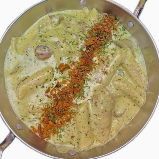 Basil Cream Tteokbokki (바질 크림 떡볶이)