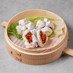 #55 Pain au porc BBQ (3 mcx) / BBQ Pork Bun / Cha Sui Bao (3 pcs)