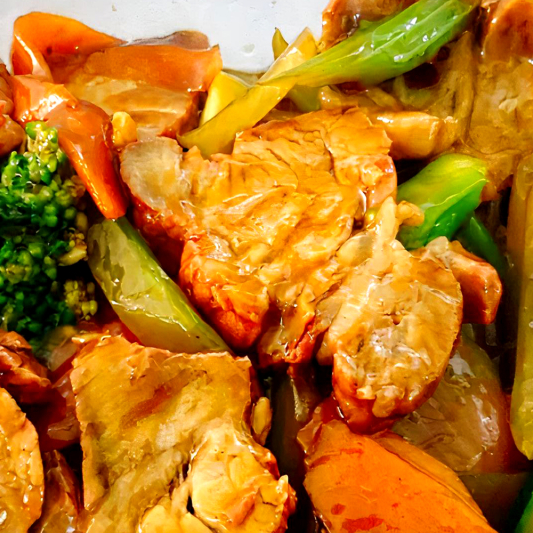 52. BBQ Pork with Mixed Vegetables