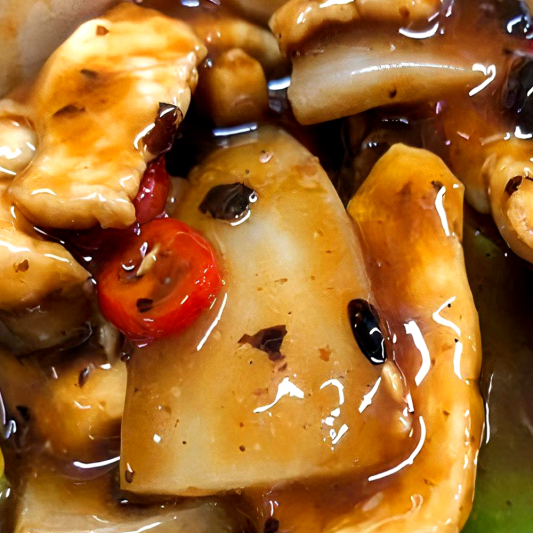 35. Chicken with Black Bean Sauce