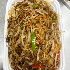 Chow Mein (Noodles)