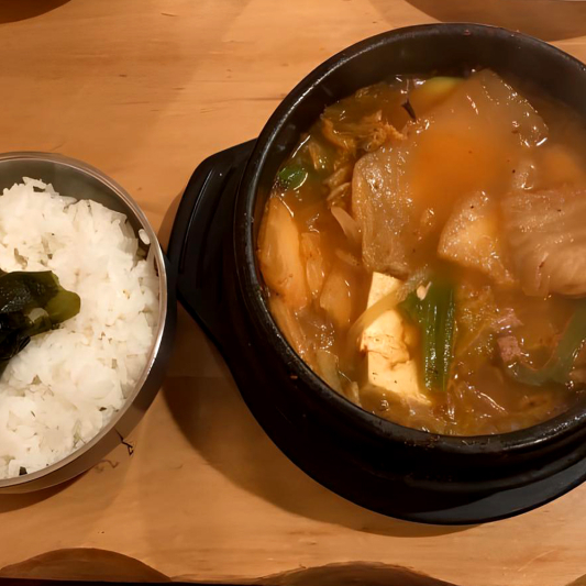 7. Kimchi Jjige (Spicy)