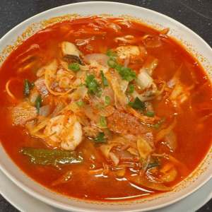 Jjampong (Seafood Noodles)