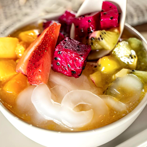 Mix Fruit & Bean Curd 鮮雜果豆腐花