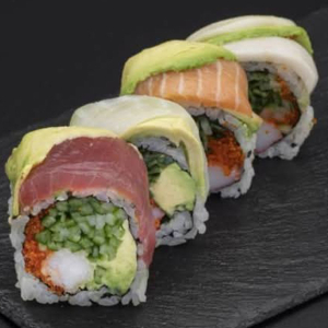 Rainbow Dragon Roll (8 pcs)