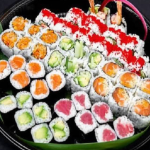 Assorted Roll (60 pcs) Party Tray