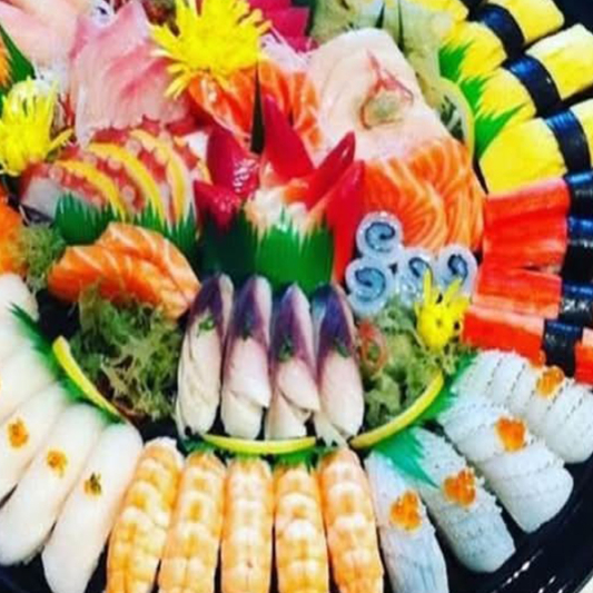 Sashimi & Sushi (30 pcs) Party Tray