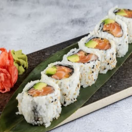 Avocado Salmon Roll (6 pcs)